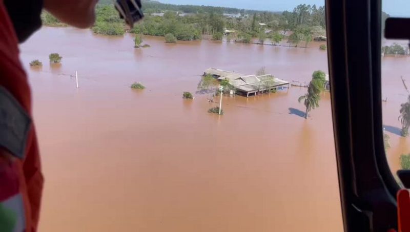 Bombeiros de Santa Catarina chegaram ao RS. – Foto: Corpo de Bombeiros/Divulga&ccedil;&atilde;o/ND