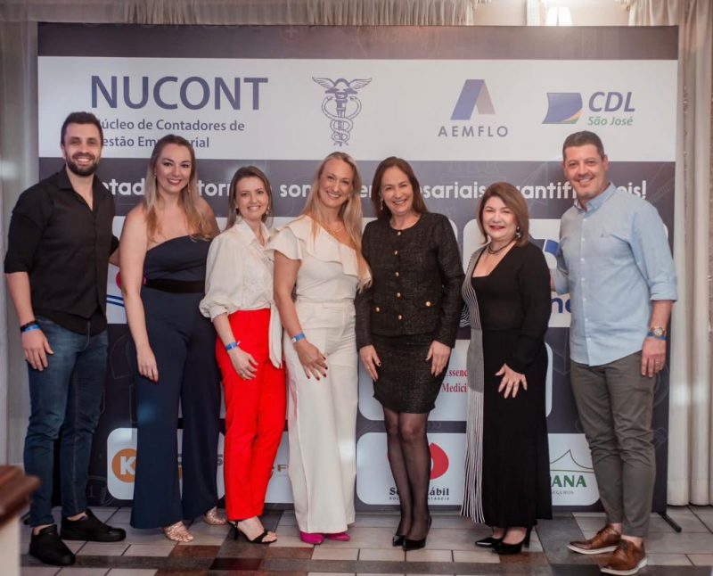 Profissionais se reúnem para comemorar Dia do Contador