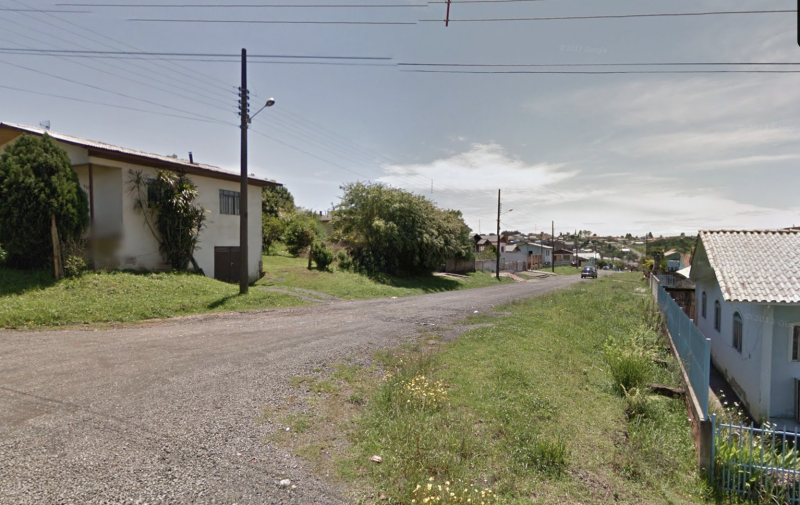 Homem jogou carro contra ex-mulher e companheiro – Foto: StreetView/Divulga&ccedil;&atilde;o/ND
