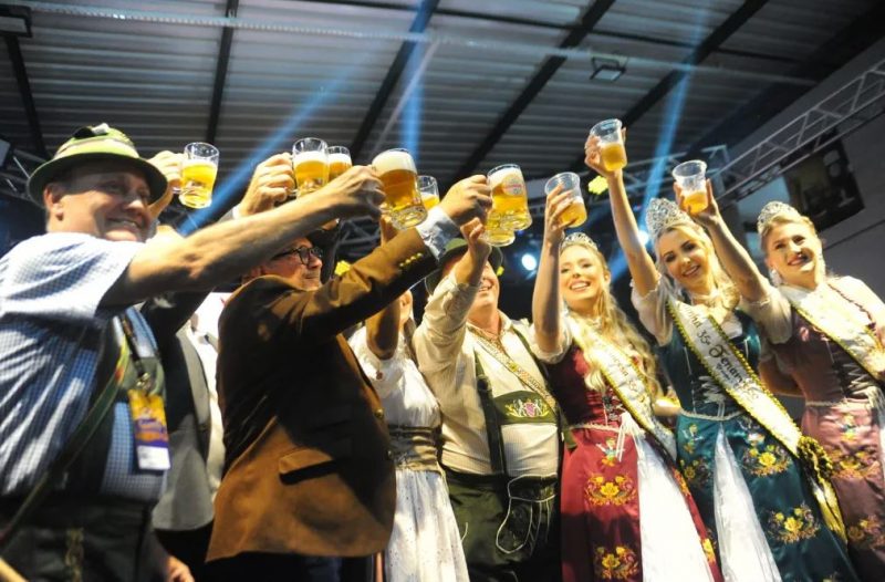 Fenarreco e Oktoberfest contribuem para aumento de voos em Navegantes – Foto: Reprodu&ccedil;&atilde;o/ND