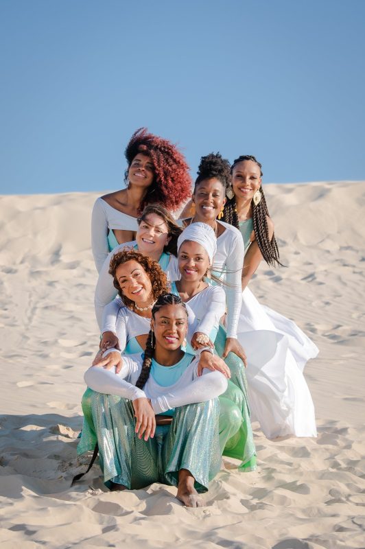 M&uacute;sica, poema, dan&ccedil;a com a banda manezinha Cores de Aid&ecirc;. – Foto: Divulga&ccedil;&atilde;o/ T&oacute;ia Oliveira