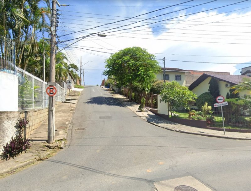 Mulher processa o Google por mostrar sua calcinha no Street View