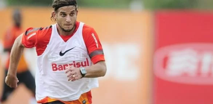 Rafael Moura em a&ccedil;&atilde;o pelo Inter – Foto: Divulga&ccedil;&atilde;o