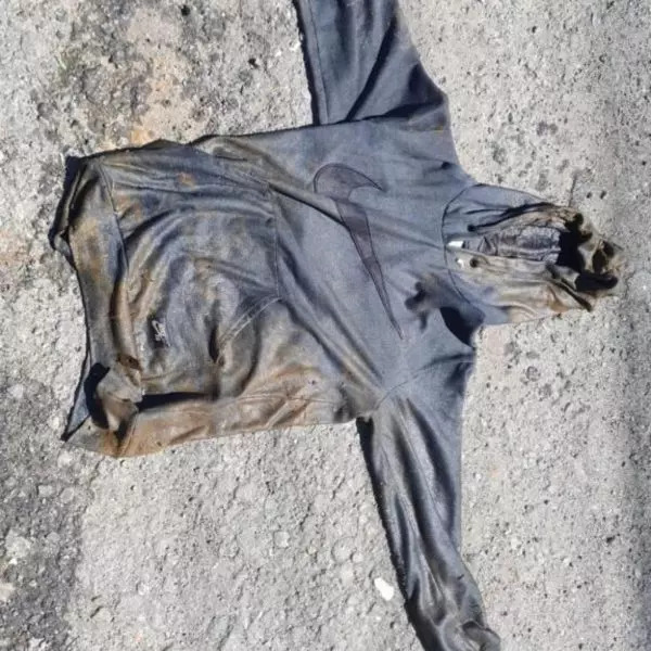 Vizinhos teriam sentido um forte odor vindo da casa da fam&iacute;lia, segundo a delegada – Foto: RIC Record/Reprodu&ccedil;&atilde;o/ND