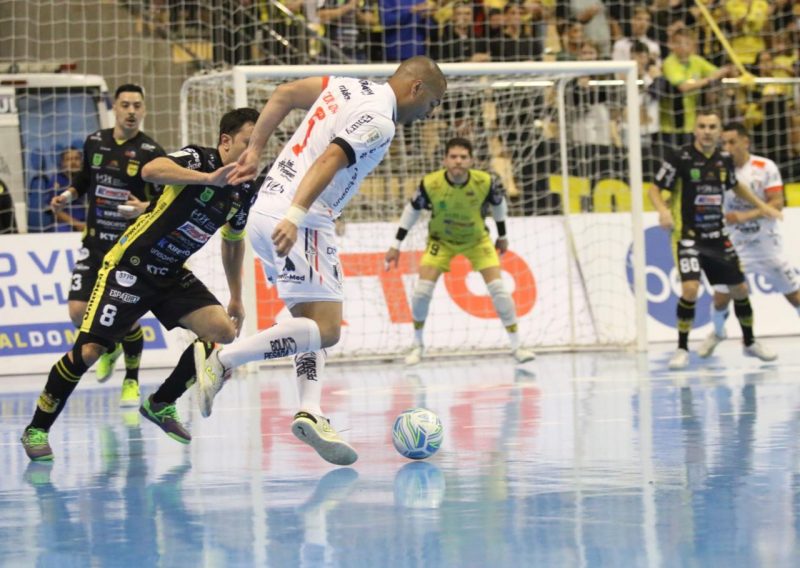 JEC Futsal e Jaraguá jogaram na Arena Jaraguá
