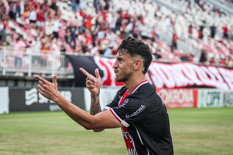 De virada, JEC vence o Internacional na Arena Joinville – Foto: Gustavo Mej&iacute;a/JEC/Divulga&ccedil;&atilde;o/ND