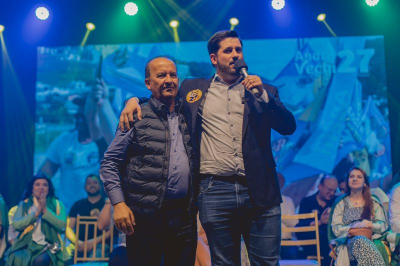 Jorginho Mello esteve em Brusque durante a campanha eleitoral para apoiar Vechi – Foto: Divulga&ccedil;&atilde;o/ND