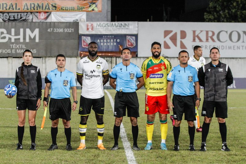 São José vence segundo jogo contra o Brusque e garante vaga nas