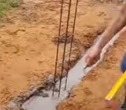 Pedreiro ensina a fazer alicerce de forma econômica