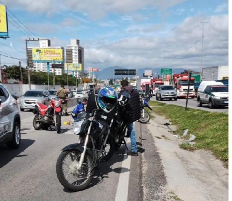 Motoqueiro morreu em São José, na Grande Florianópolis 