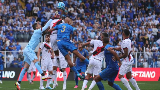 Nos acréscimos, Concórdia vence o Avaí e está a um empate da final da Copa  SC - Rádio RuralFM