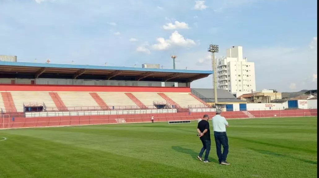 Jogador de handebol da FME Criciúma é convocado para Seleção Brasileira  Júnior