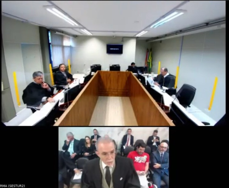 Sess&atilde;o da 4&ordf; turma no Tribunal Regional do Trabalho da 12&ordf; Regi&atilde;o em Florian&oacute;polis – Foto: Reprodu&ccedil;&atilde;o/Youtube/TRT12