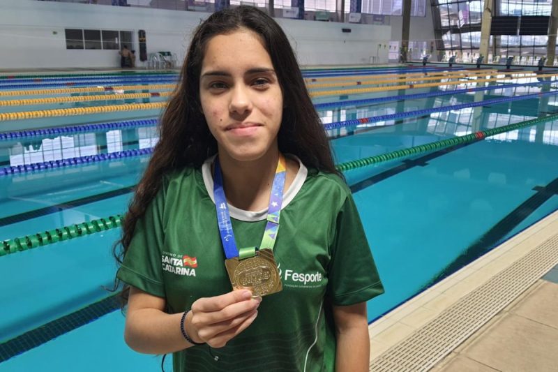 Vit&oacute;ria Abranges de Joinville faz hist&oacute;ria com t&iacute;tulo in&eacute;dito para Santa Catarina na nata&ccedil;&atilde;o paral&iacute;mpica – Foto: Ascom/Fesporte/Divulga&ccedil;&atilde;o/ND