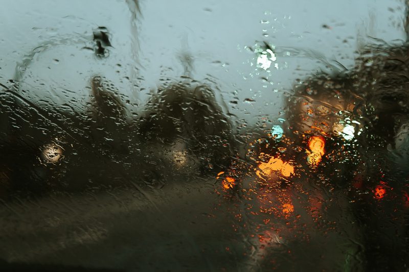 Chuva volta a cair em SC na segunda-feira