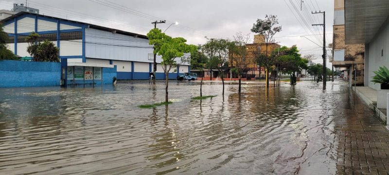 Ruas de Rio do Sul sofrem com alagamento 