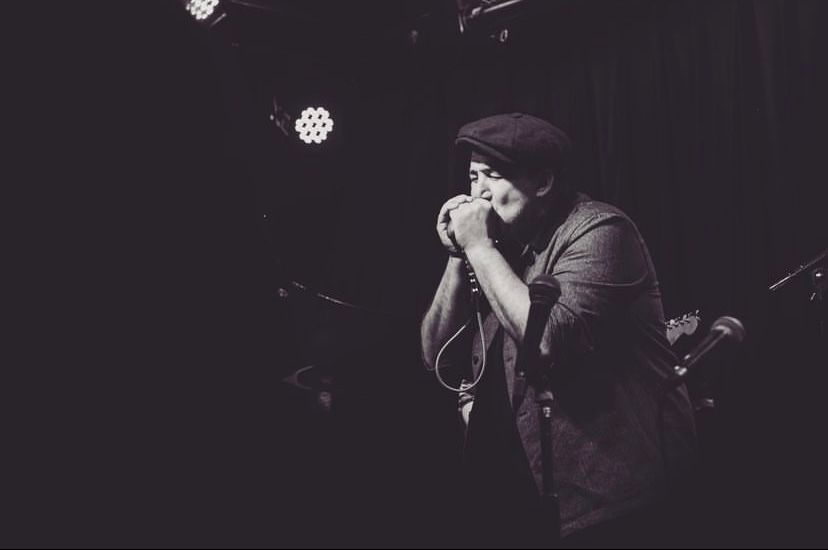 Alex Rossi regrava clássico do jazz de 1963 ouça aí