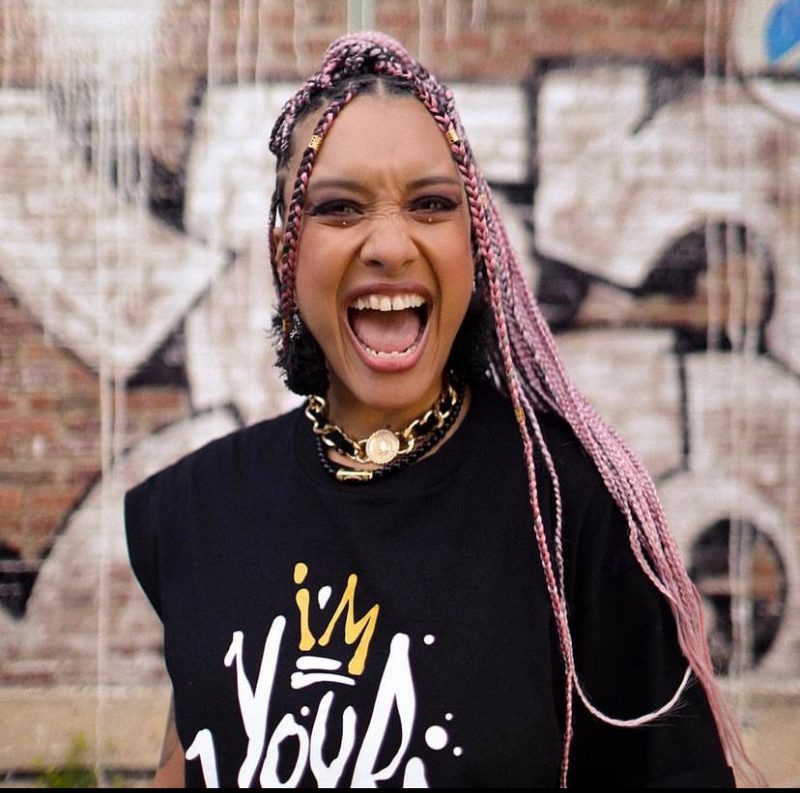 DJ e cantora franco-senegalesa Awen &eacute; uma das atra&ccedil;&otilde;es do Club Warung na agenda de novembro – Foto: Divulga&ccedil;&atilde;o