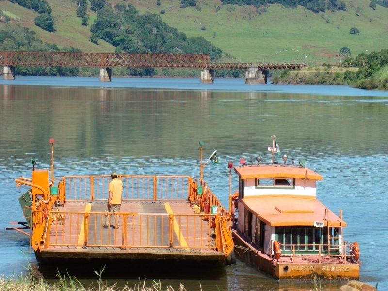 Balsa fazia travessia entre SC e RS – Foto: Reprodu&ccedil;&atilde;o/Portal Marcelino