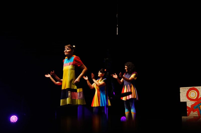 Grupo Barbatuques fez o show de encerramento da 22&ordf; Mostra de Cinema Infantil de Florianpolis 2023 – Foto: Carolina Arruda/Divulga&ccedil;&atilde;o