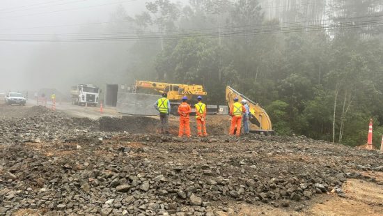 VÍDEO: BR-280, na Serra de Corupá, é liberada após obras emergenciais -  Jornal de Pomerode