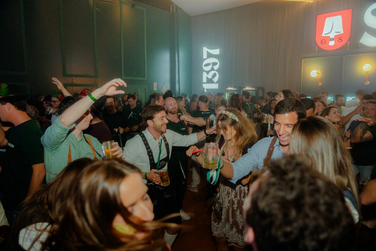 Camerote Spaten promete diversidade musical na Oktoberfest Blumenau 2025