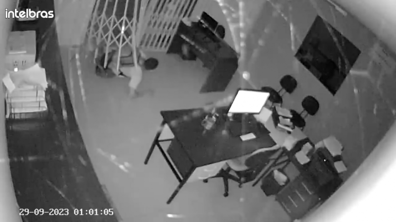 Homem é flagrado furtando empresa pela segunda vez em menos de 3 dias na Grande Florianópolis