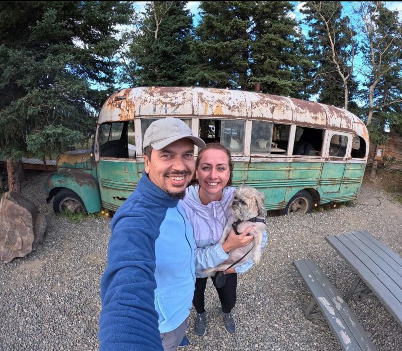 Casal realiza sonho de viajar até o Alasca