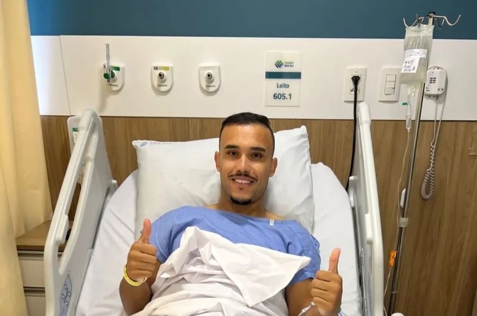 Cirurgia de William Pottker, do Avaí, é um sucesso; veja prazo de