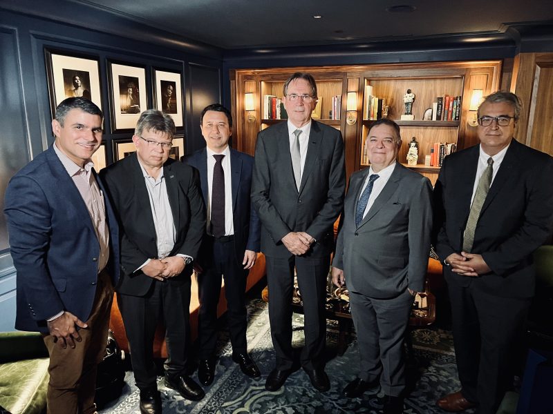 Comitiva da Fiesc tenta firmar parceria com MIT em viagem aos EUA