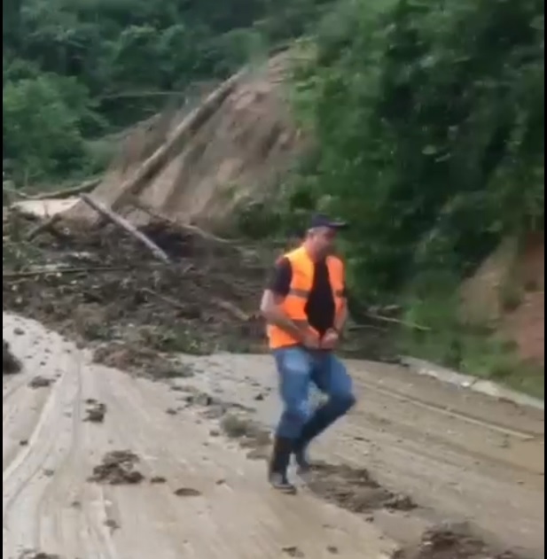 Jerry Comper saiu correndo do local – Foto: Reprodu&ccedil;&atilde;o/ND