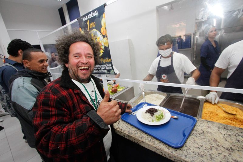 Daniel se sente feliz pela vitória contra a fome em Florianópolis
