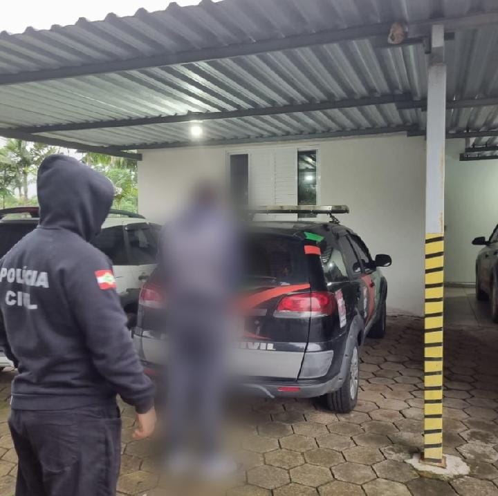 Operação 'Pinóquio' prendeu dupla condenada por tráfico de drogas nesta quinta-feira (19) - Foto: Polícia Civil/Divulgação/ND