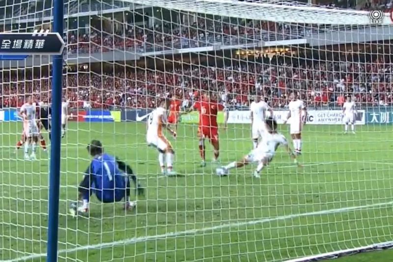 Gol contra bizarro sacramentou goleada