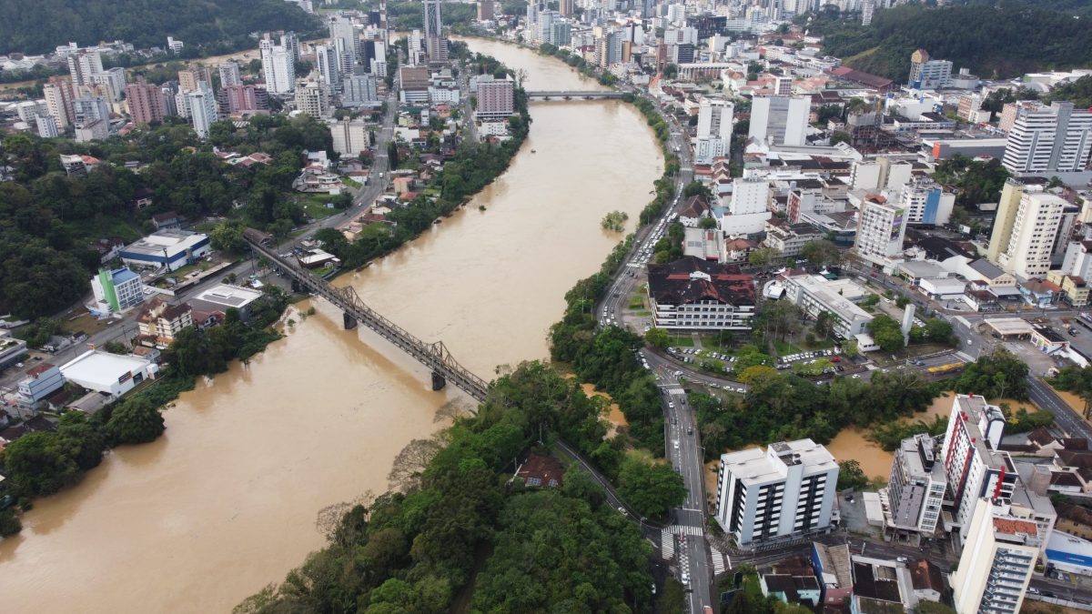 Com chegada de super El Niño, nova medição vai revelar áreas de risco de enchente em Blumenau