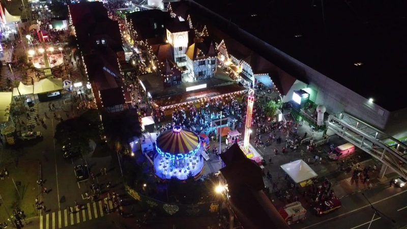 Com entrada livre desta terça-feira (24) até quinta-feira (26), a Oktoberfest conta com diversas atrações; confira 