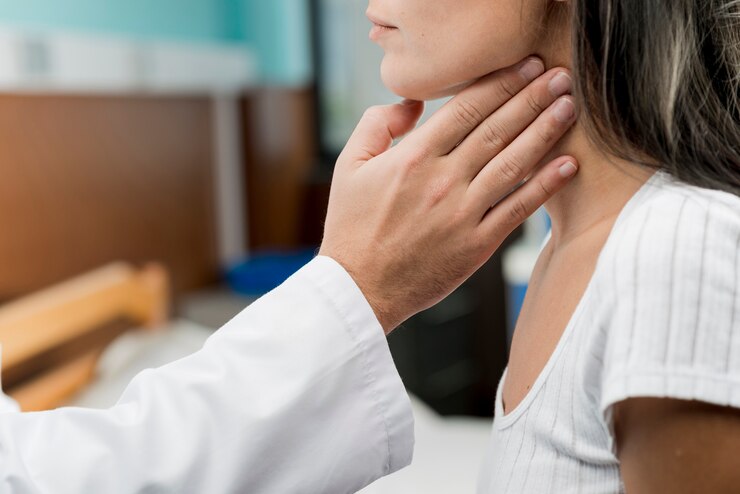Sore throat is one of the symptoms caused by bacteria.  Photo: Freepik/Disclosure/ND.