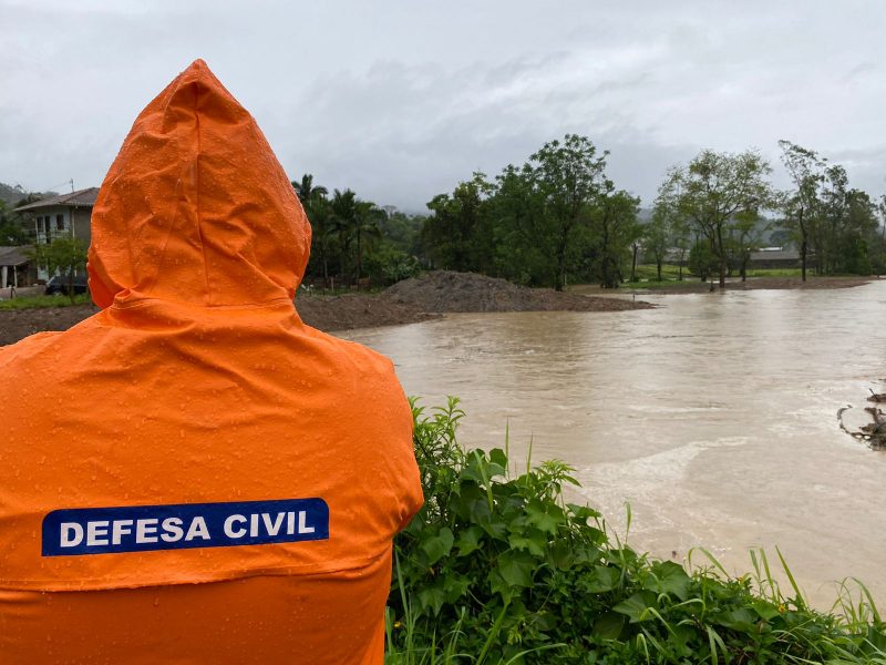 Itajaí pode sofrer com enchente 