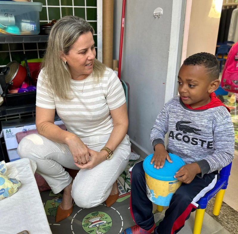 Professora Fabr&iacute;cia Luiz Souza e sua paix&atilde;o pela educa&ccedil;&atilde;o infantil – Foto: Divulga&ccedil;&atilde;o/ND