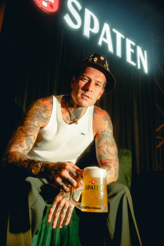 Famosos se divertem no camarote Spaten da Oktoberfest Blumenau