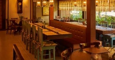 Um dos cafés coloniais mais renomados em Santa Catarina é o Fluss Haus