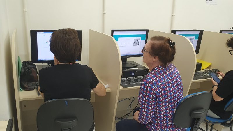 As aulas acontecem uma vez por semana, com a infraestrutura da UFSC, das 14h &agrave;s 16h. – Foto: Jullia Gouveia/ND