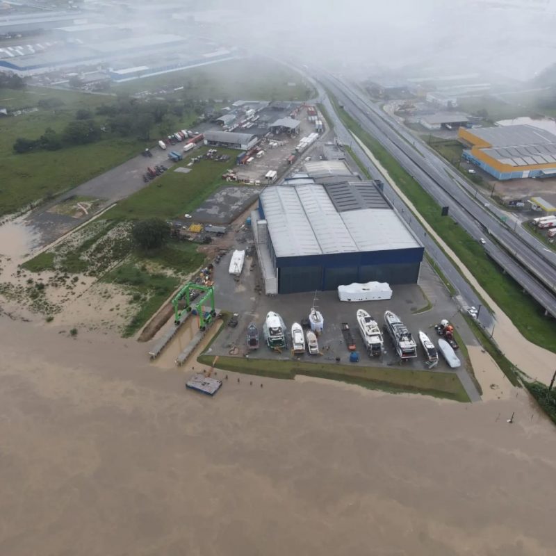 alerta para enchente em Itajaí, pelos rios