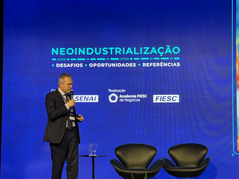 Com simplicidade e dados ricos, Tomazoni desenhou o retrato do grupo JBS – Foto: Moacir Pereira