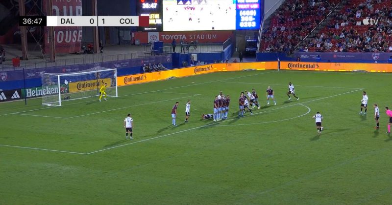 Argentino faz gol de falta 'digno de Messi' na MLS