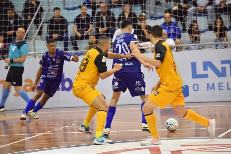 Joaçaba perdeu para o Sorocaba no Meio Oeste catarinense