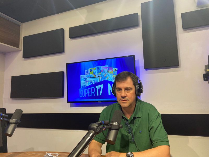 Secret&aacute;rio de Desenvolvimento Econ&ocirc;mico de Florian&oacute;polis, Juliano Richter, foi o convidado do terceiro epis&oacute;dio do podcast Super 17 – Foto: Divulga&ccedil;&atilde;o/ND