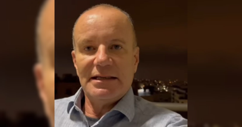 Prefeito estava em viagem e inicia retorno ao Brasil nesta segunda-feira