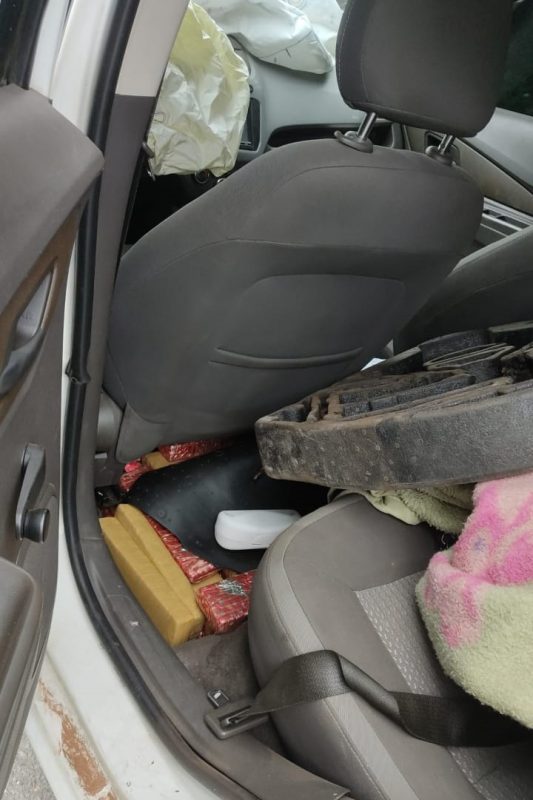 200 kilograms of drugs were found in the car – Photo: PRF/Disclosure/ND