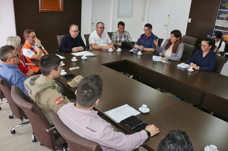 Munic&iacute;pio de Itaja&iacute; promove reuni&atilde;o preventiva devido &agrave; previs&atilde;o de chuva intensa nos pr&oacute;ximos dias – Foto: Reprodu&ccedil;&atilde;o/Prefeitura de Itaja&iacute;